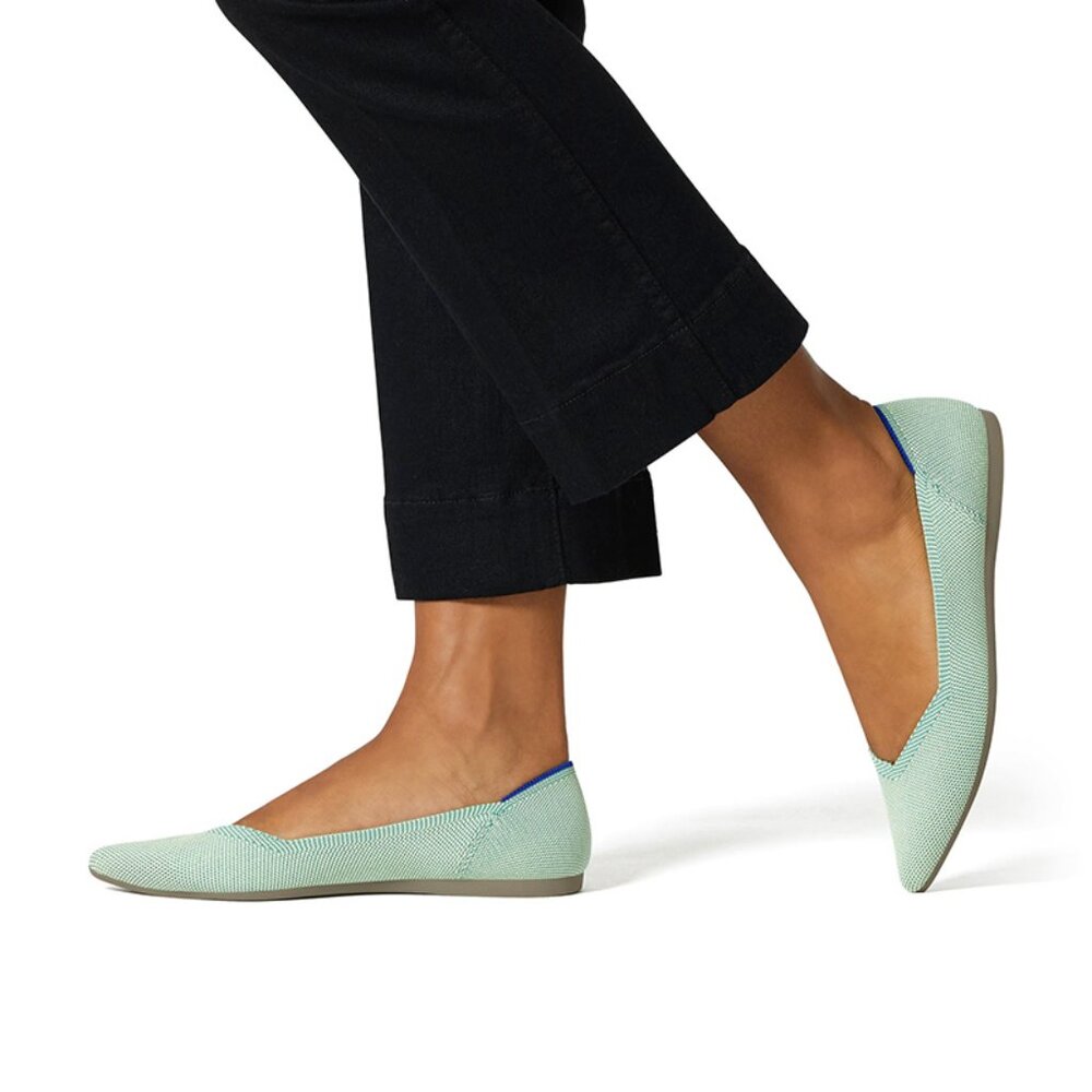 EUC Rothy's The Point, Mint Green, size 8.5 (rare HTF color/style)